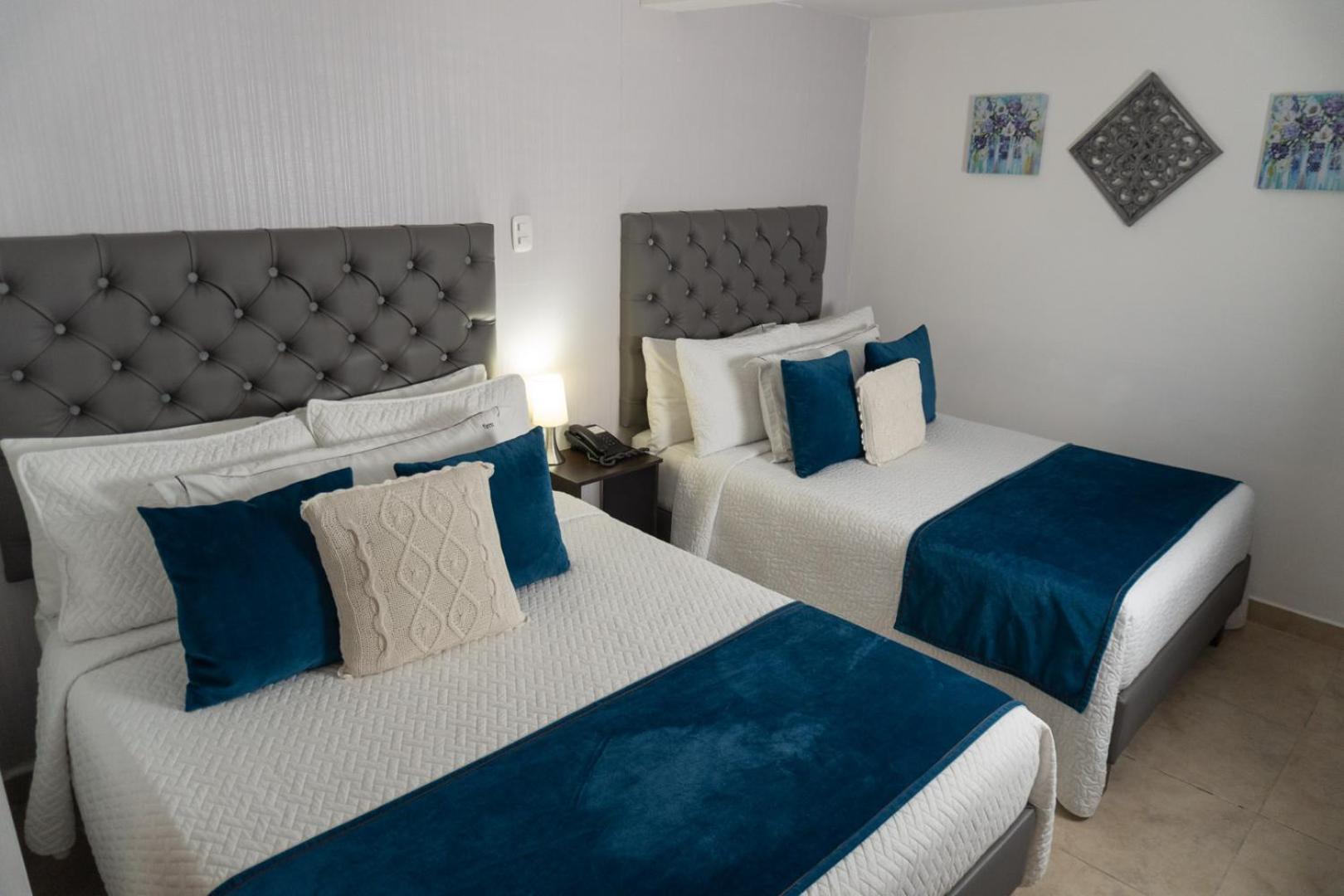 Hotel Alamos Del Parque Pereira Eksteriør billede