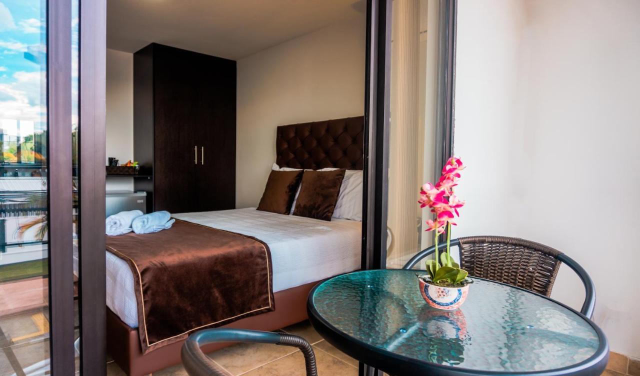 Hotel Alamos Del Parque Pereira Eksteriør billede